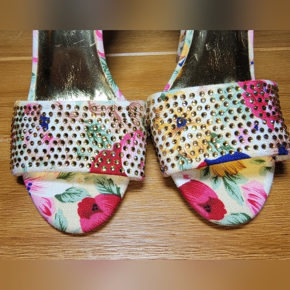 Bakers 'Dreamer' Heels - Size 8 - Picture 4 of 6